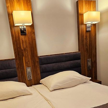 Hotel Hawana บิดกอชซ์ ภายนอก รูปภาพ