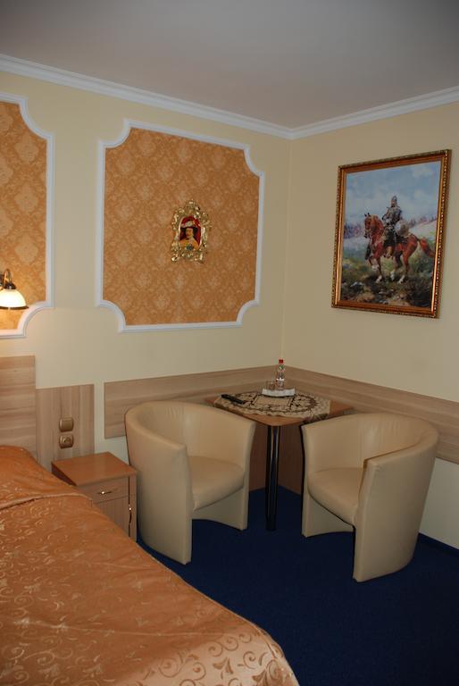 Hotel Hawana บิดกอชซ์ ภายนอก รูปภาพ