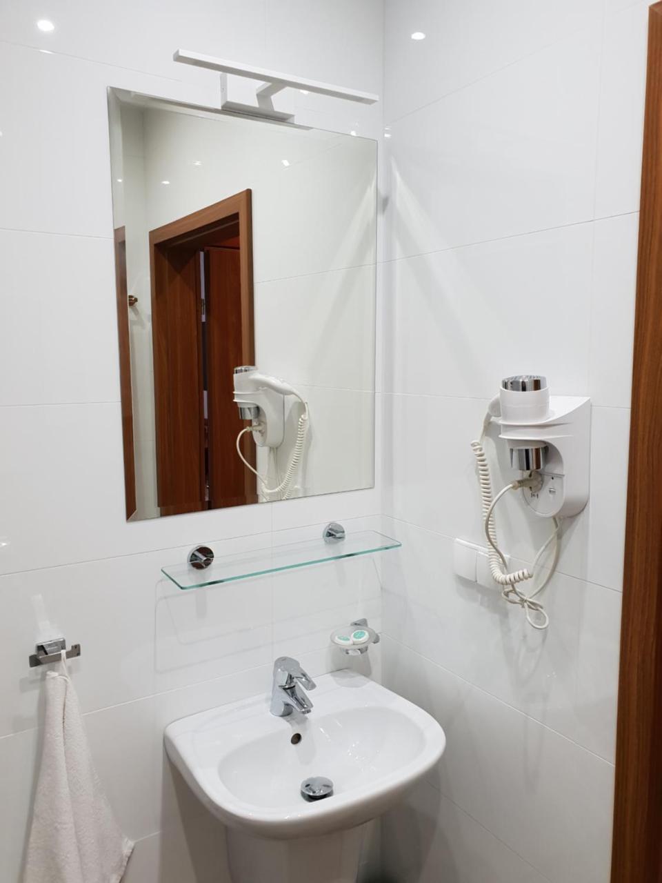 Hotel Hawana บิดกอชซ์ ภายนอก รูปภาพ